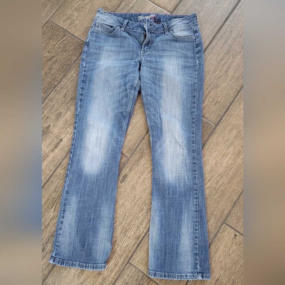 Wrangler Women’s Light Blue Boot Cut Jeans